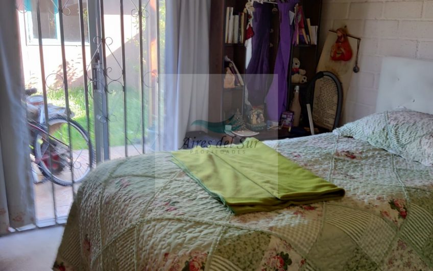 SE VENDE CASA HABITACION DE 2 PISOS EN CALLE AVDA FRANCIA SECTOR BELLAVISTA OSORNO (ID31542)