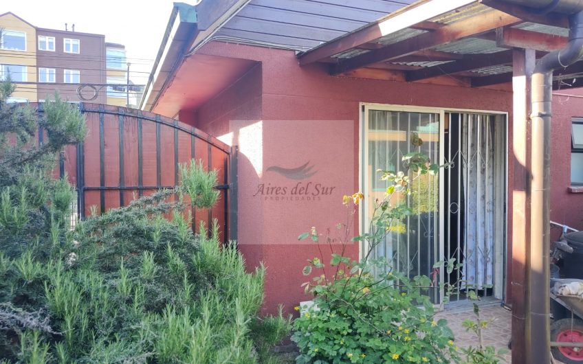 SE VENDE CASA HABITACION DE 2 PISOS EN CALLE AVDA FRANCIA SECTOR BELLAVISTA OSORNO (ID31542)