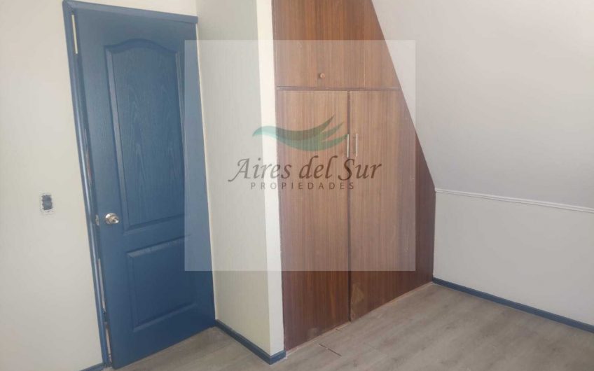 SE VENDE CASA HABITACION CON TRES CABAÑAS CALLE REPUBLICA OSORNO (ID32833)